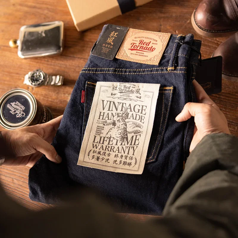 Red Tornado 12oz Slim Straight - Levis Jeans 501 recension och pris